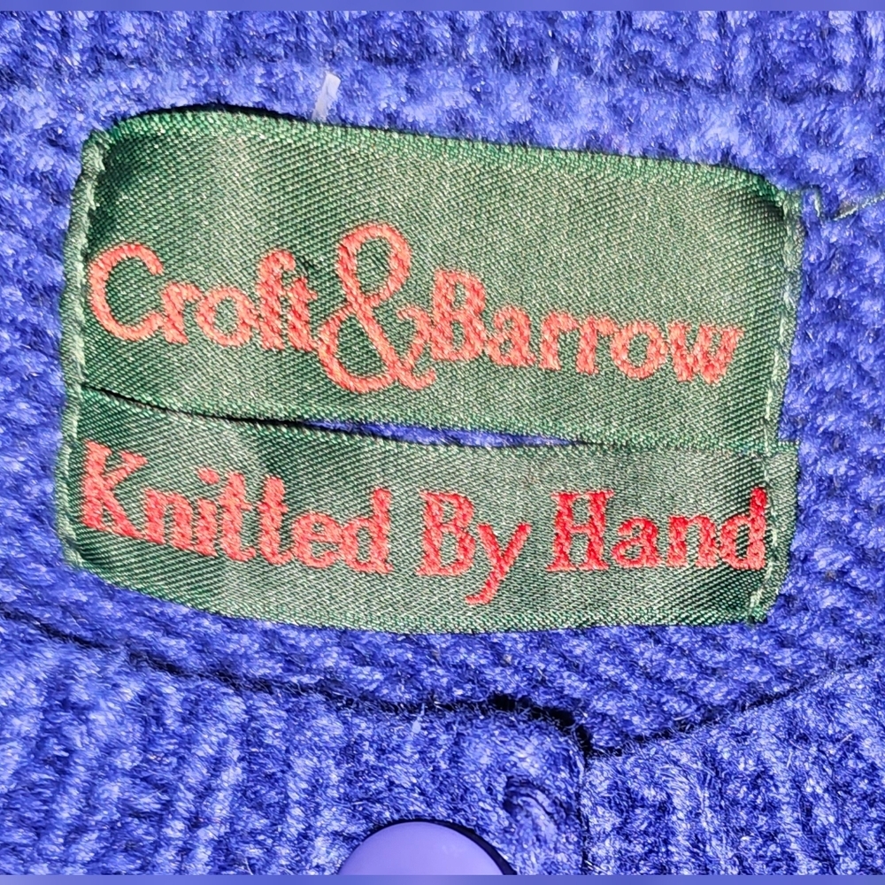 Croft & Barrow Vintage Knitted By Hamd Christmas Winter Cardigan XS EUC - Picture 12 of 13
